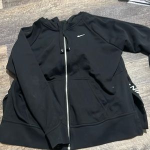 women’s small nike zip up